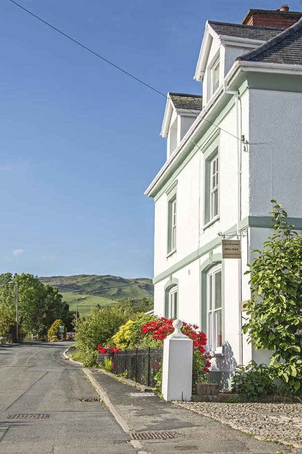Llety Brynawel Guest House Pennal Bagian luar foto