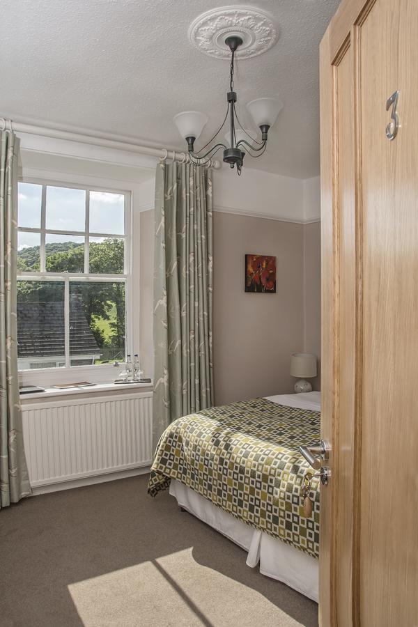 Llety Brynawel Guest House Pennal Bagian luar foto