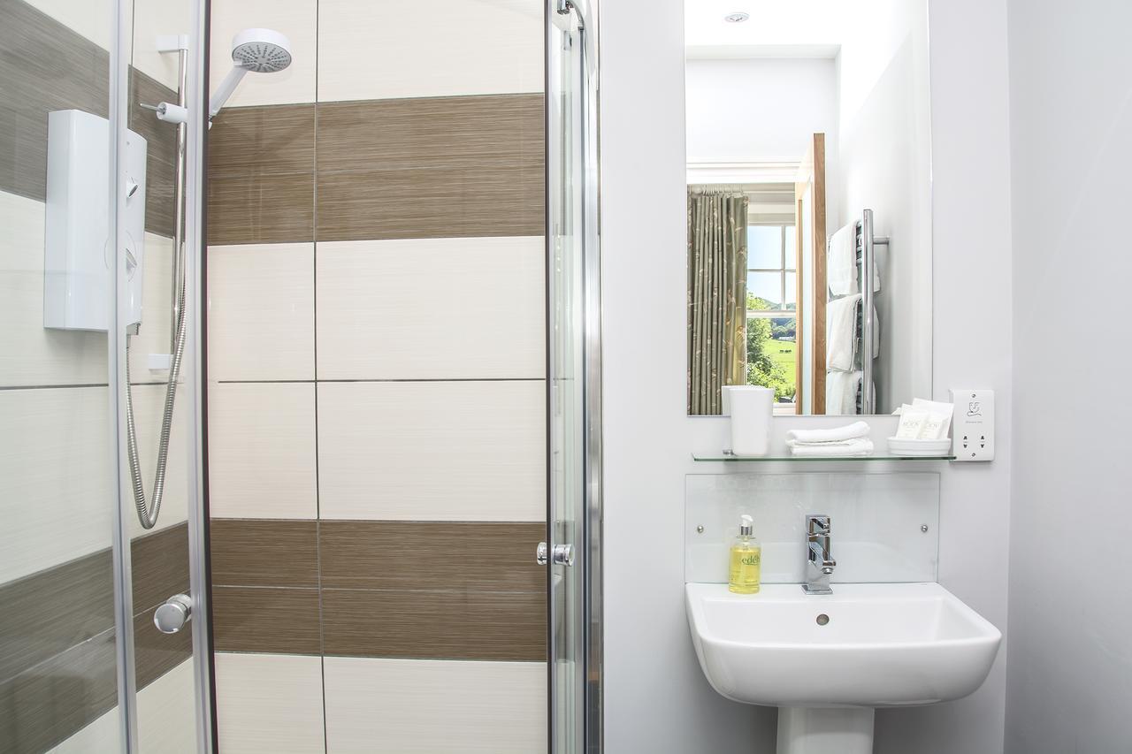 Llety Brynawel Guest House Pennal Bagian luar foto